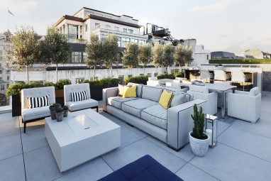 The Brummell Penthouse: Roof terrace with bespoke outdoor kitchen